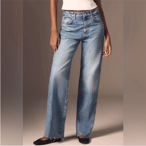 Reformation VAL 90s Mid Rise Straight Jean In Pelican Wash Women 29